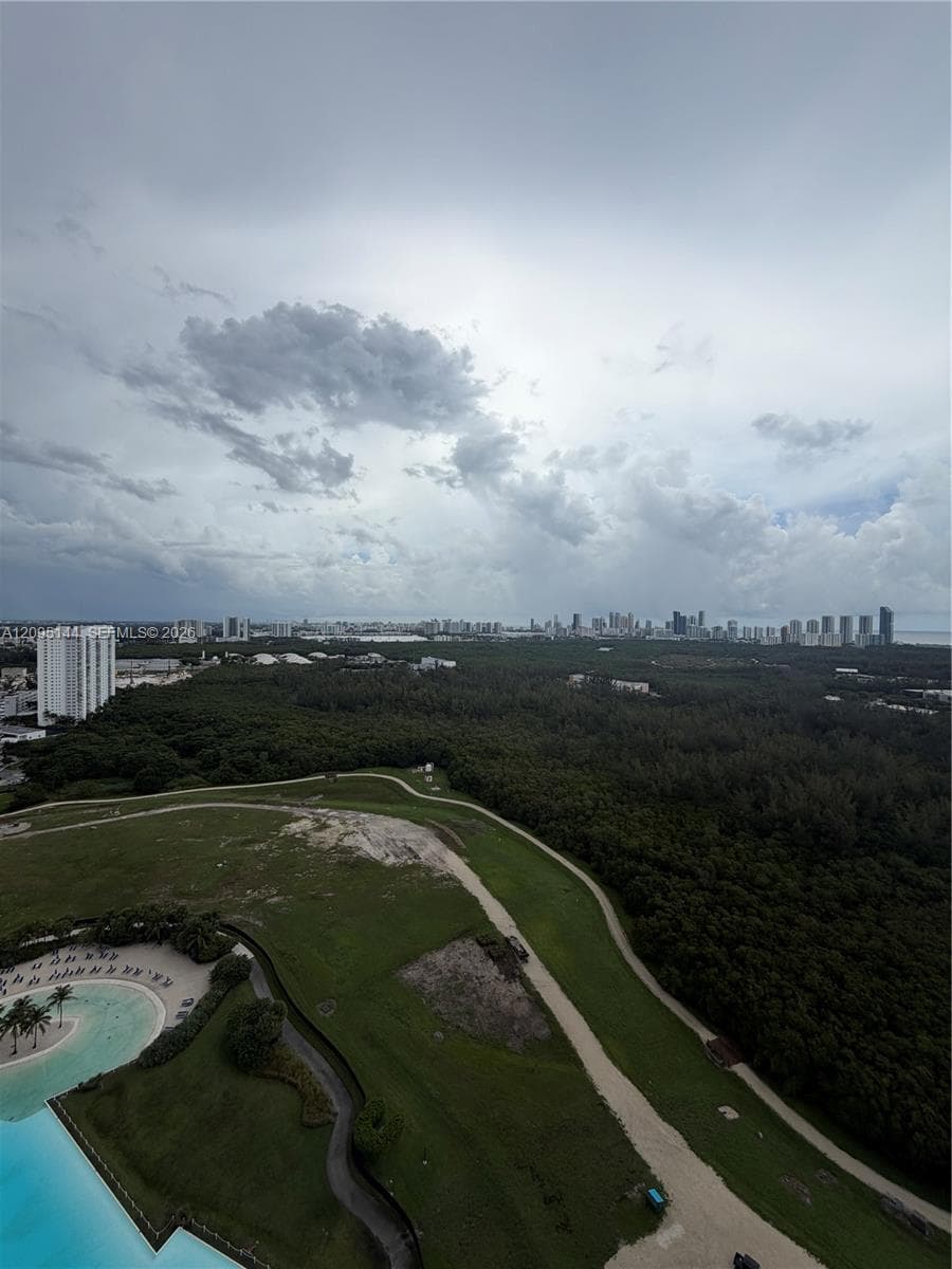 One Park Tower · #2911 in North Miami - Photo 26