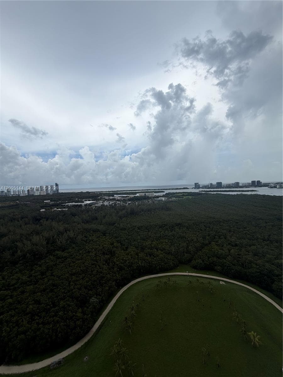 One Park Tower · #2911 in North Miami - Photo 28