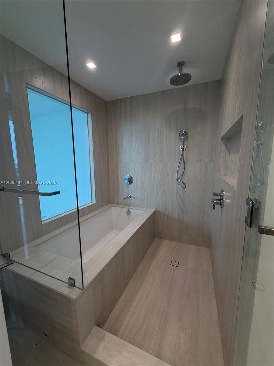One Park Tower · #2911 in North Miami - Photo 15