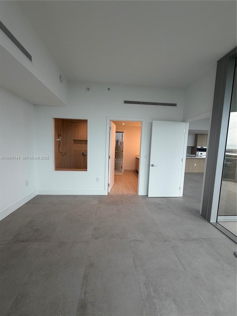 One Park Tower · #2911 in North Miami - Photo 11