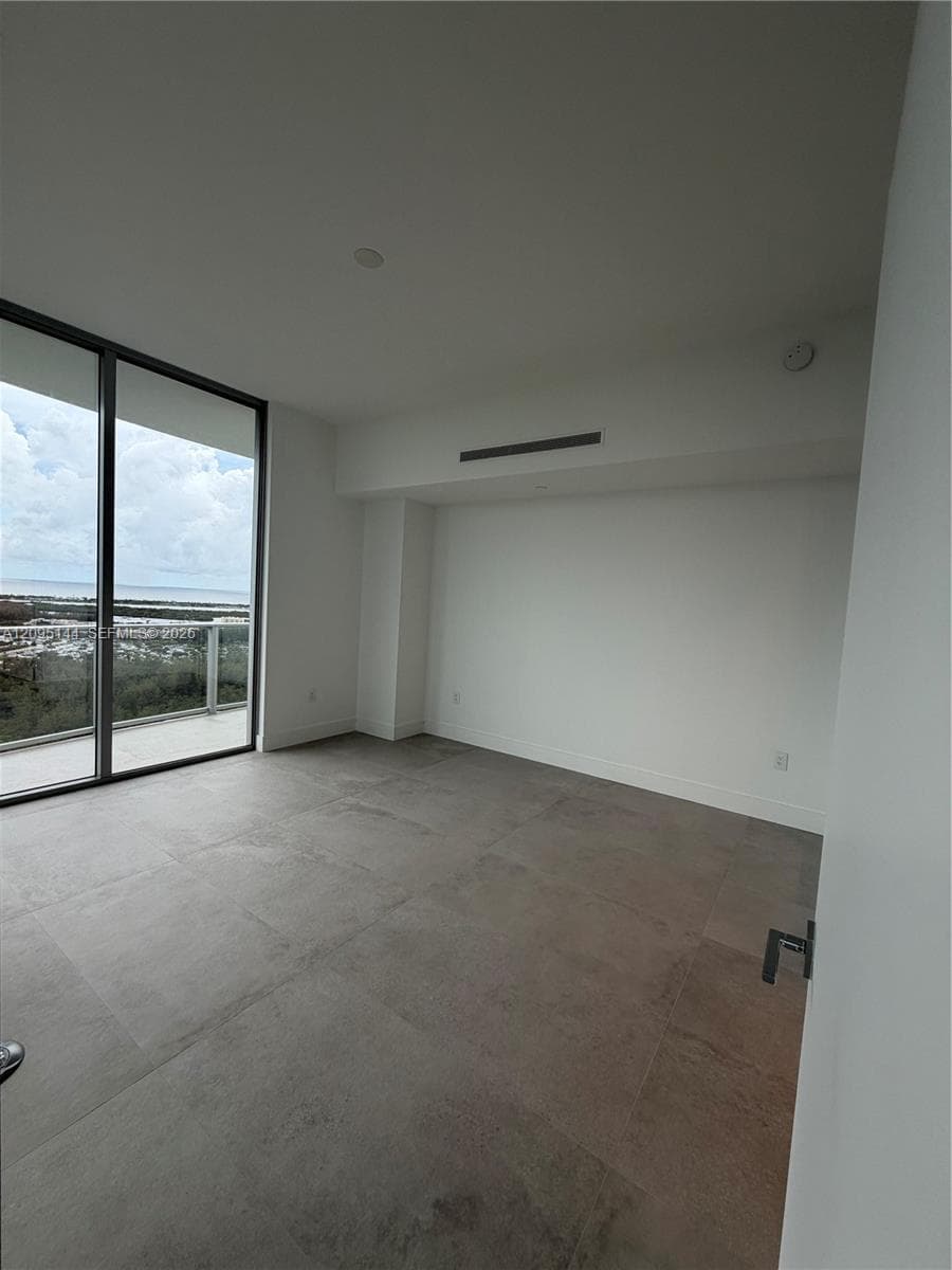 One Park Tower · #2911 in North Miami - Photo 8