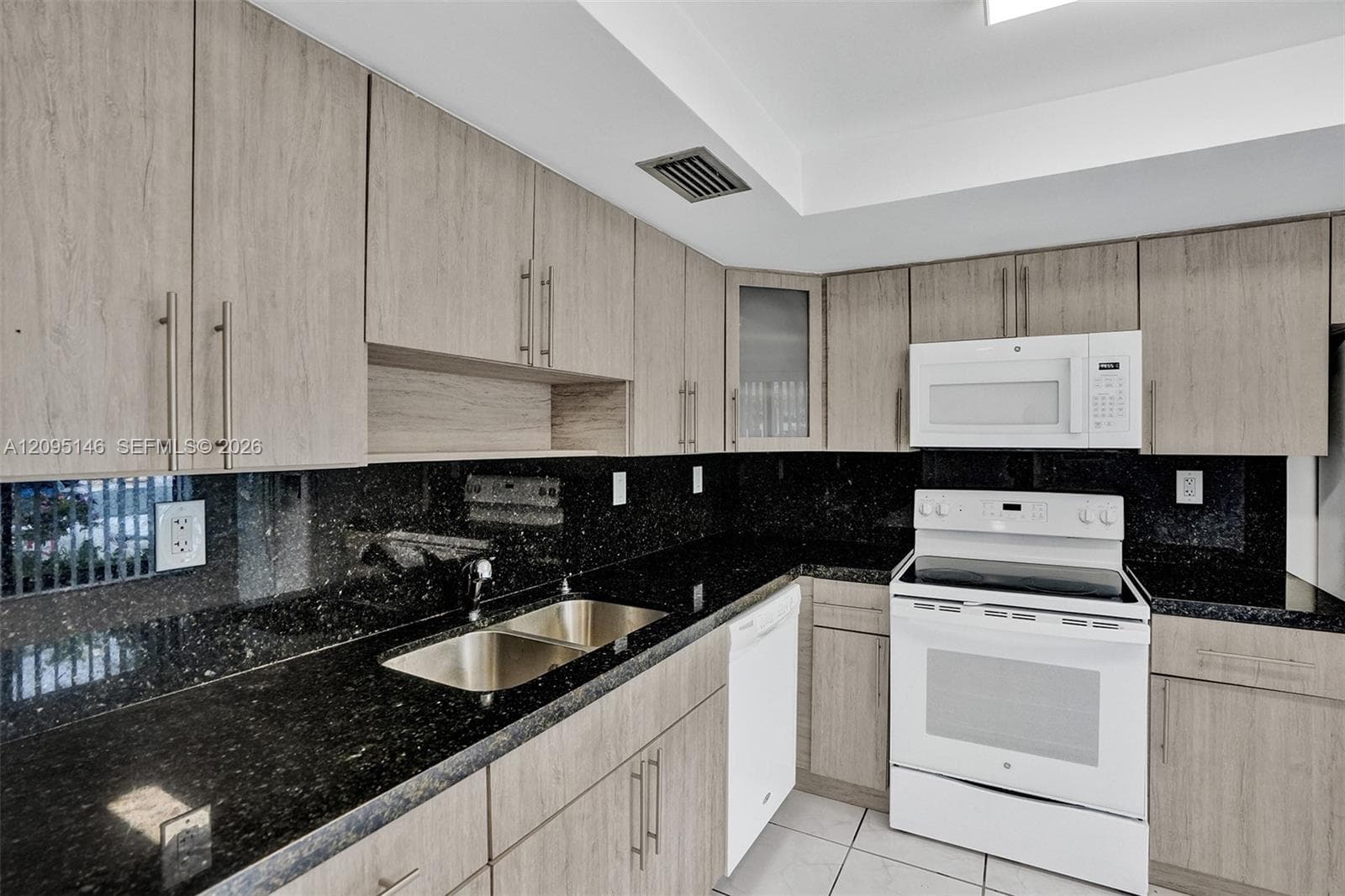 16500 NE 27th Ave #53 photo 7