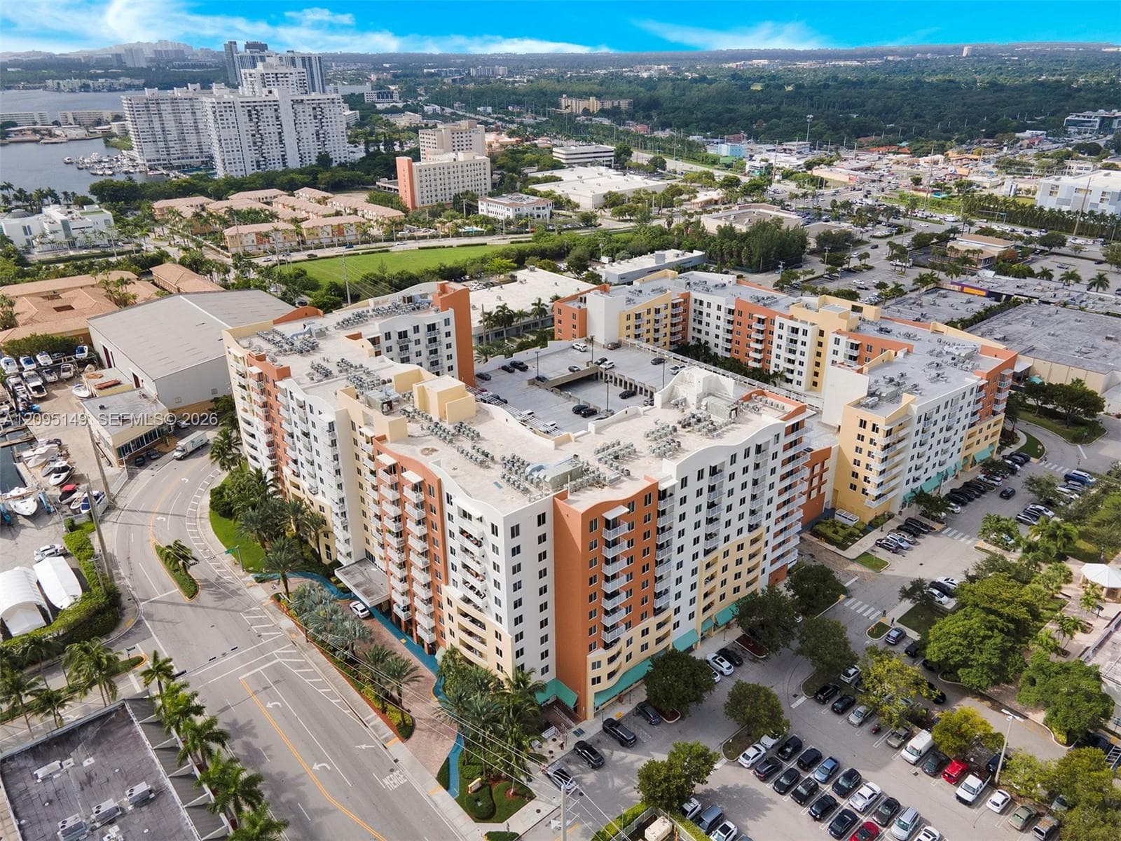 VENTURE AT AVENTURA WEST · #623 in Aventura - Photo 50