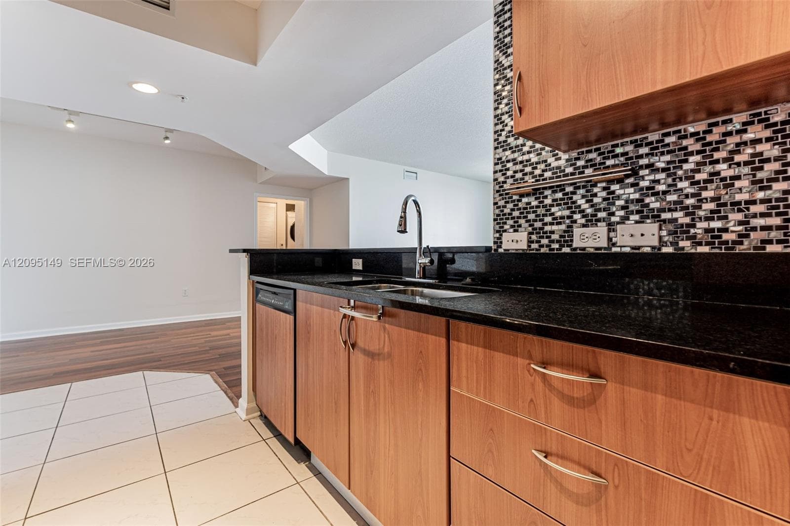 VENTURE AT AVENTURA WEST · #623 in Aventura - Photo 4