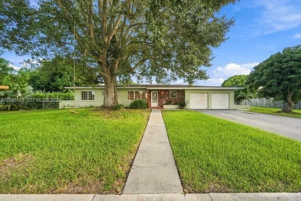 434 NW 20th St photo 2
