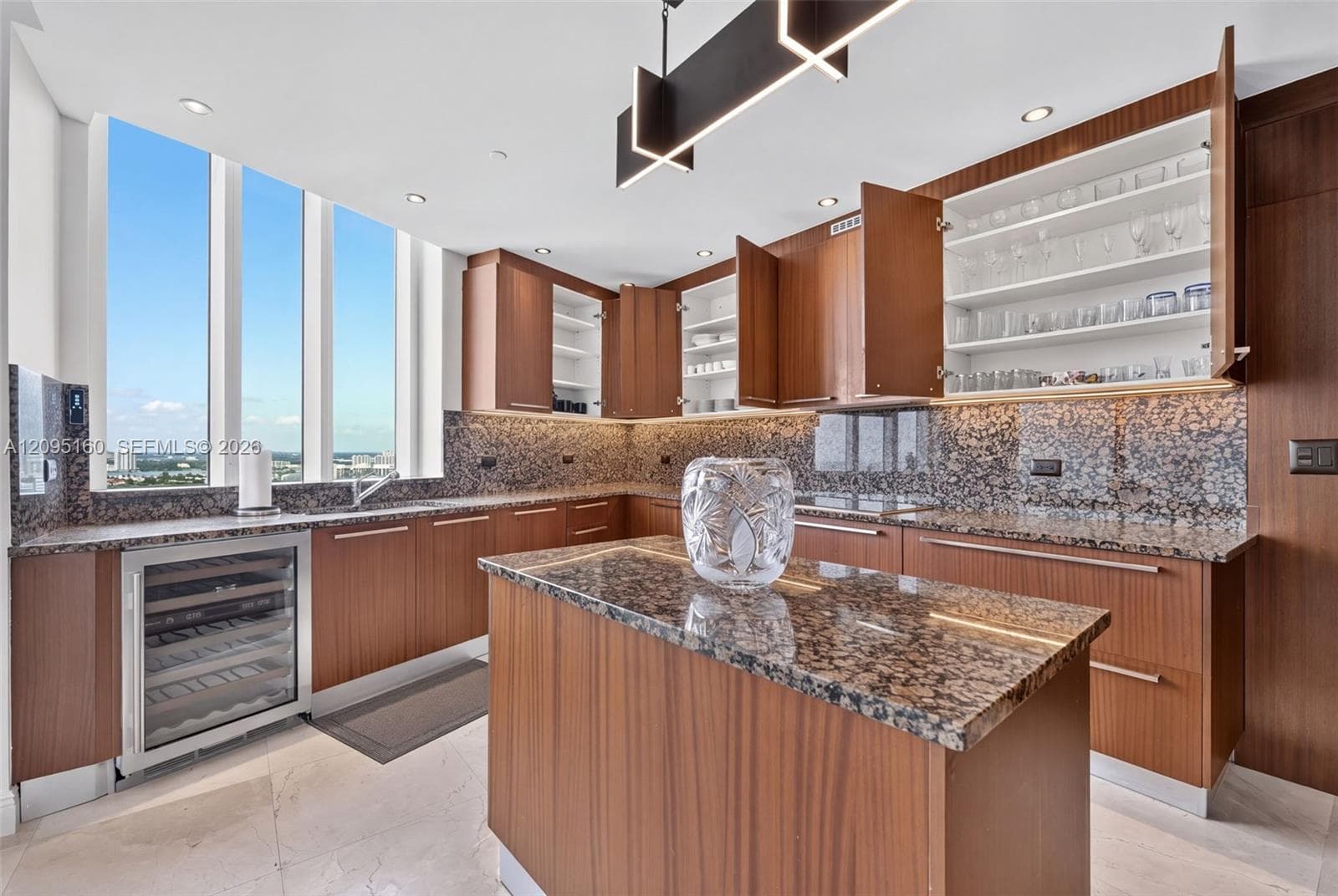 Trump Tower I · #2606 in Sunny Isles Beach - Photo 13