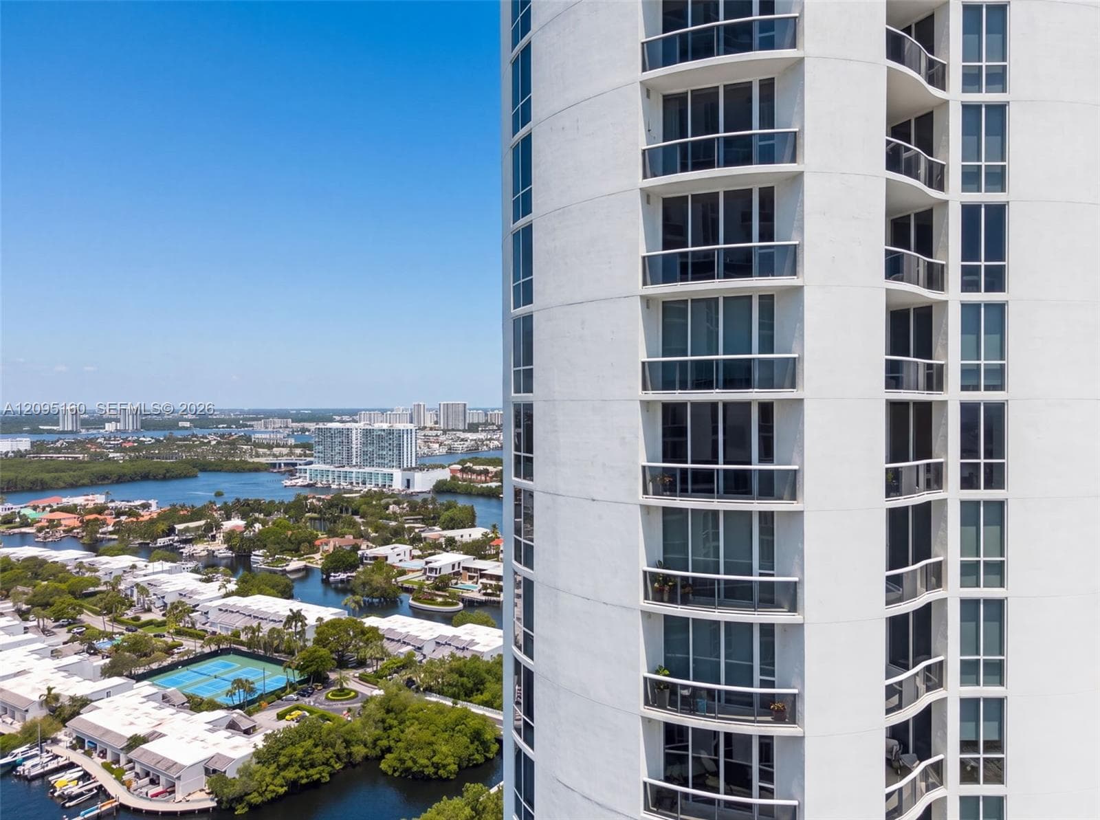Trump Tower I · #2606 in Sunny Isles Beach - Photo 35