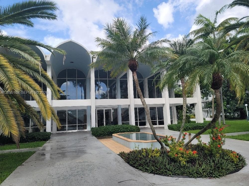 Montecarlo Condo · #C-602 in Miami - Photo 5