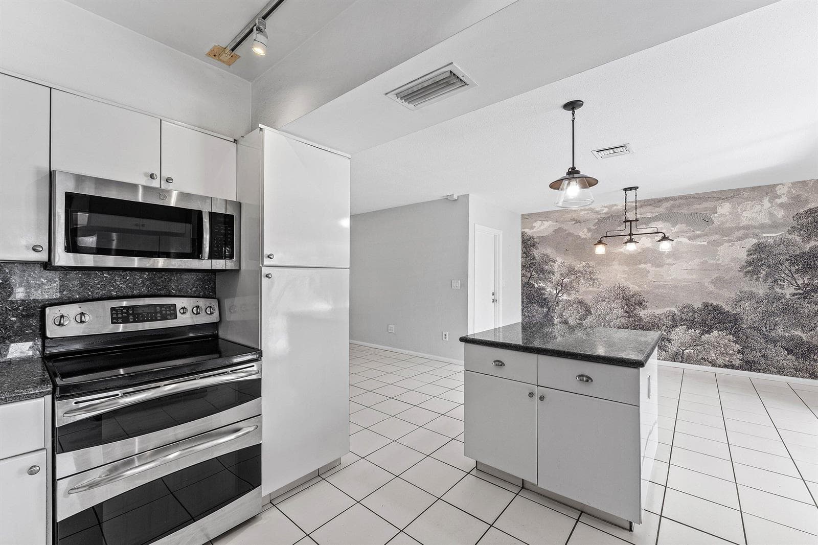 018-1224Southwest16thAvenue-BocaRaton-FL