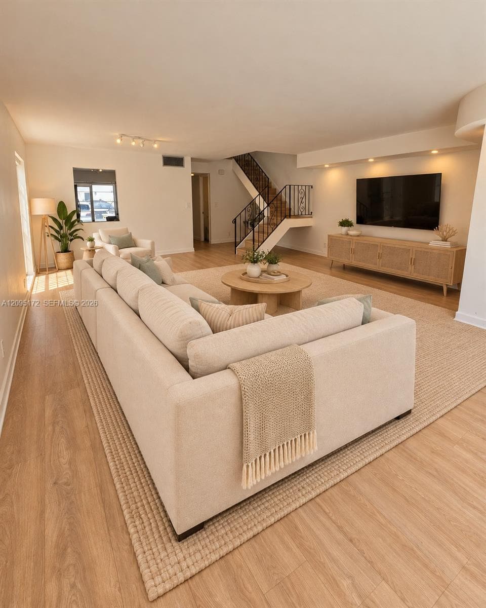 926 NE 27th Ave #926 photo 10