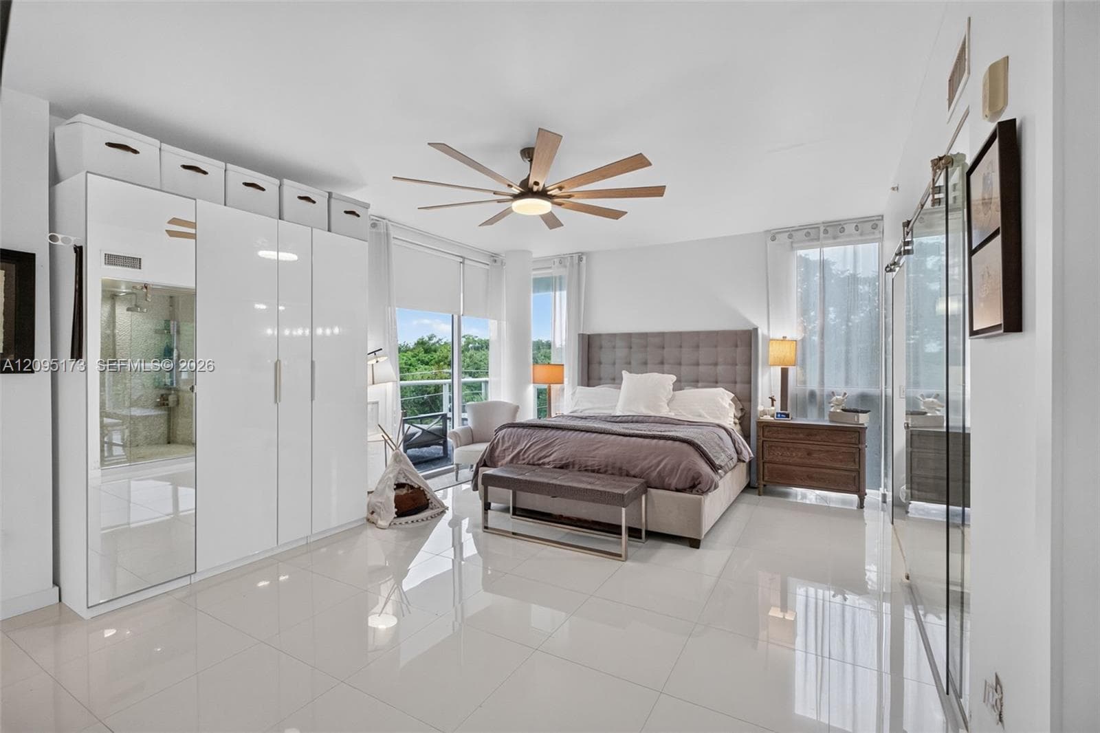 IOS ON THE BAY CONDO · #412 in Miami - Photo 17