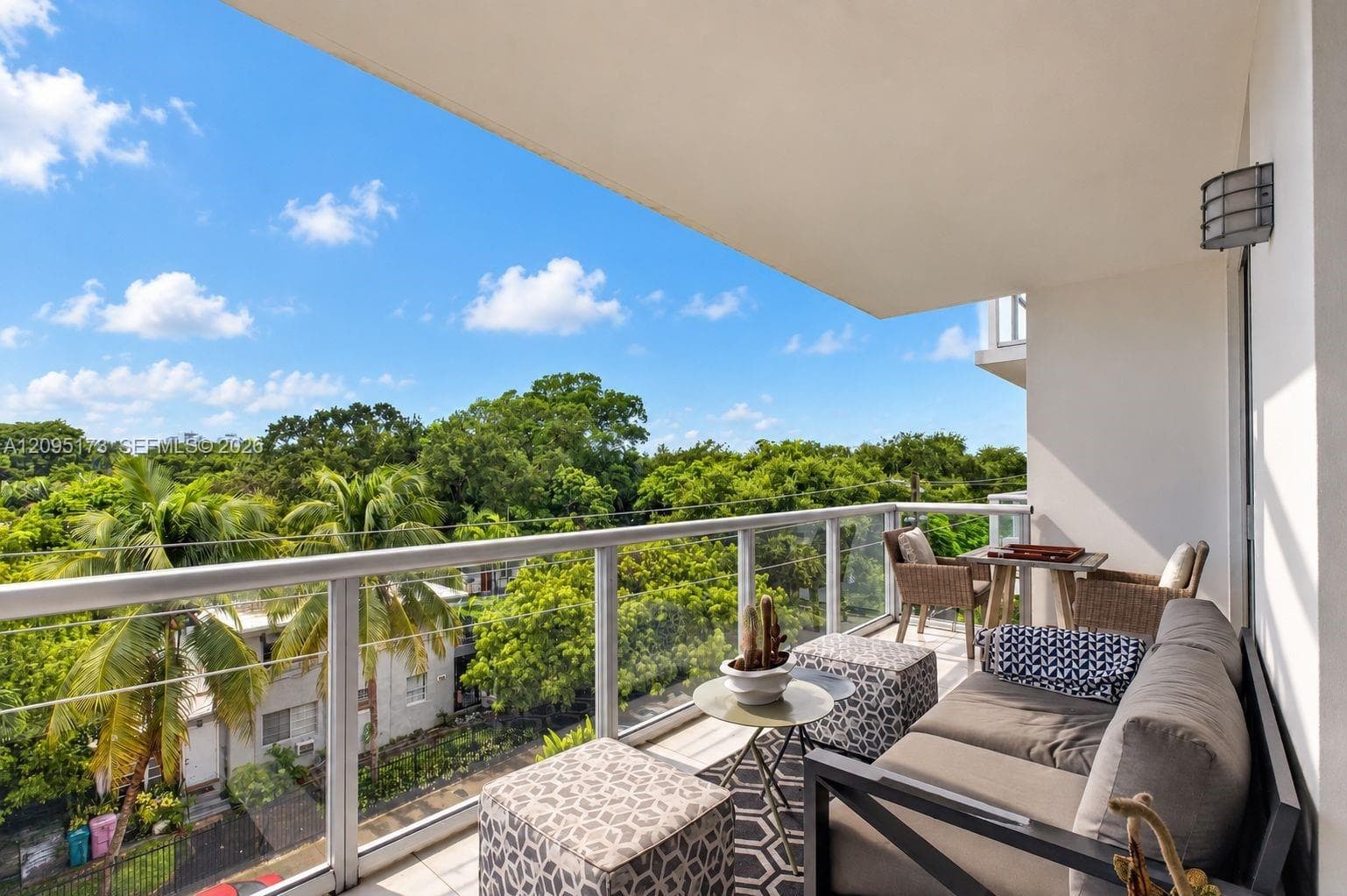 IOS ON THE BAY CONDO · #412 in Miami - Photo 10