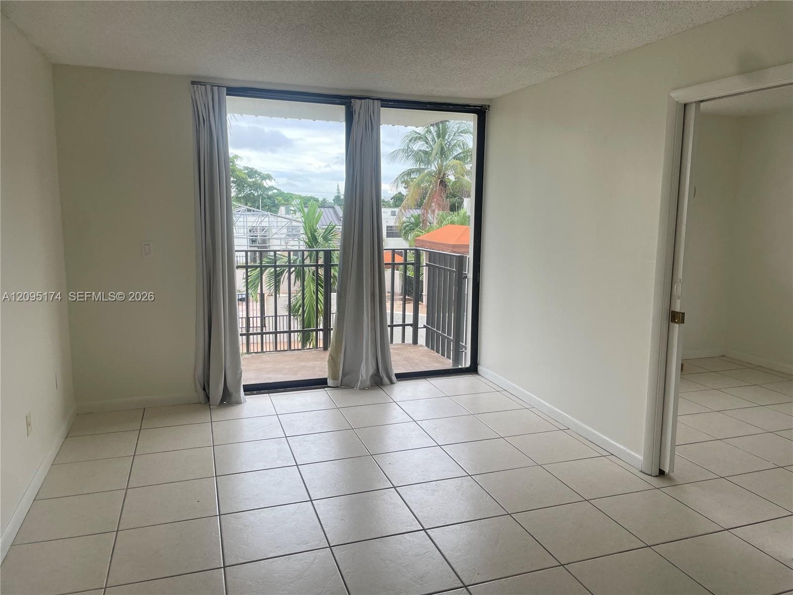 WESTBIRD VILLAGE CONDO · #9-301 in Miami - Photo 6