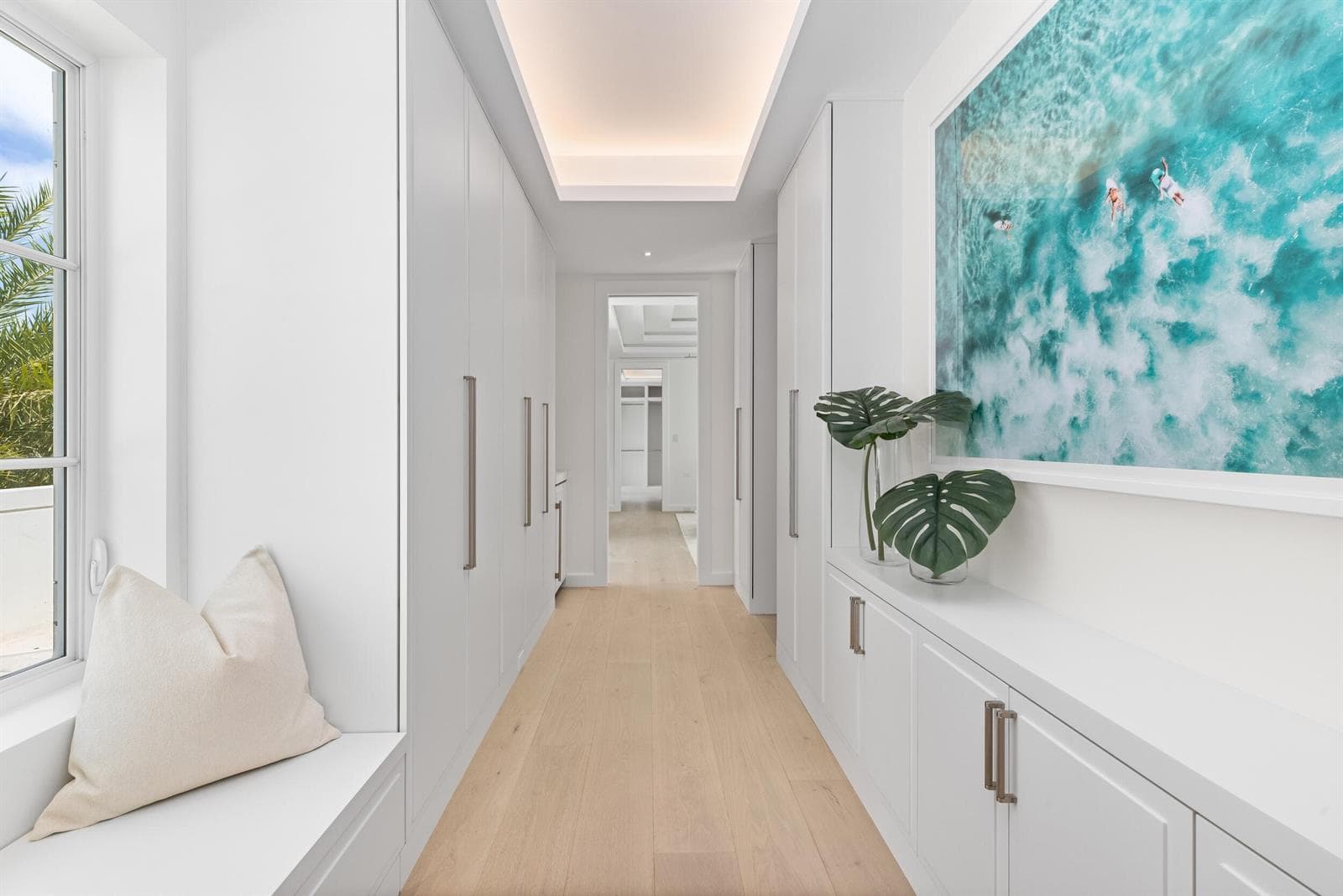 Primary Suite Hall