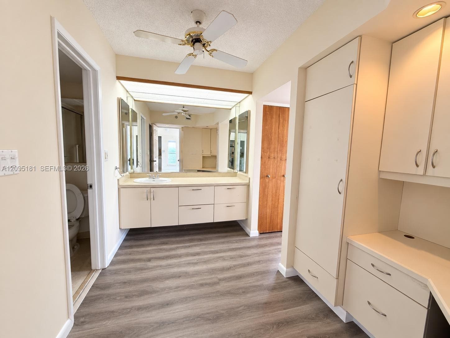 WATERVIEW CONDO · #1044 in Aventura - Photo 13
