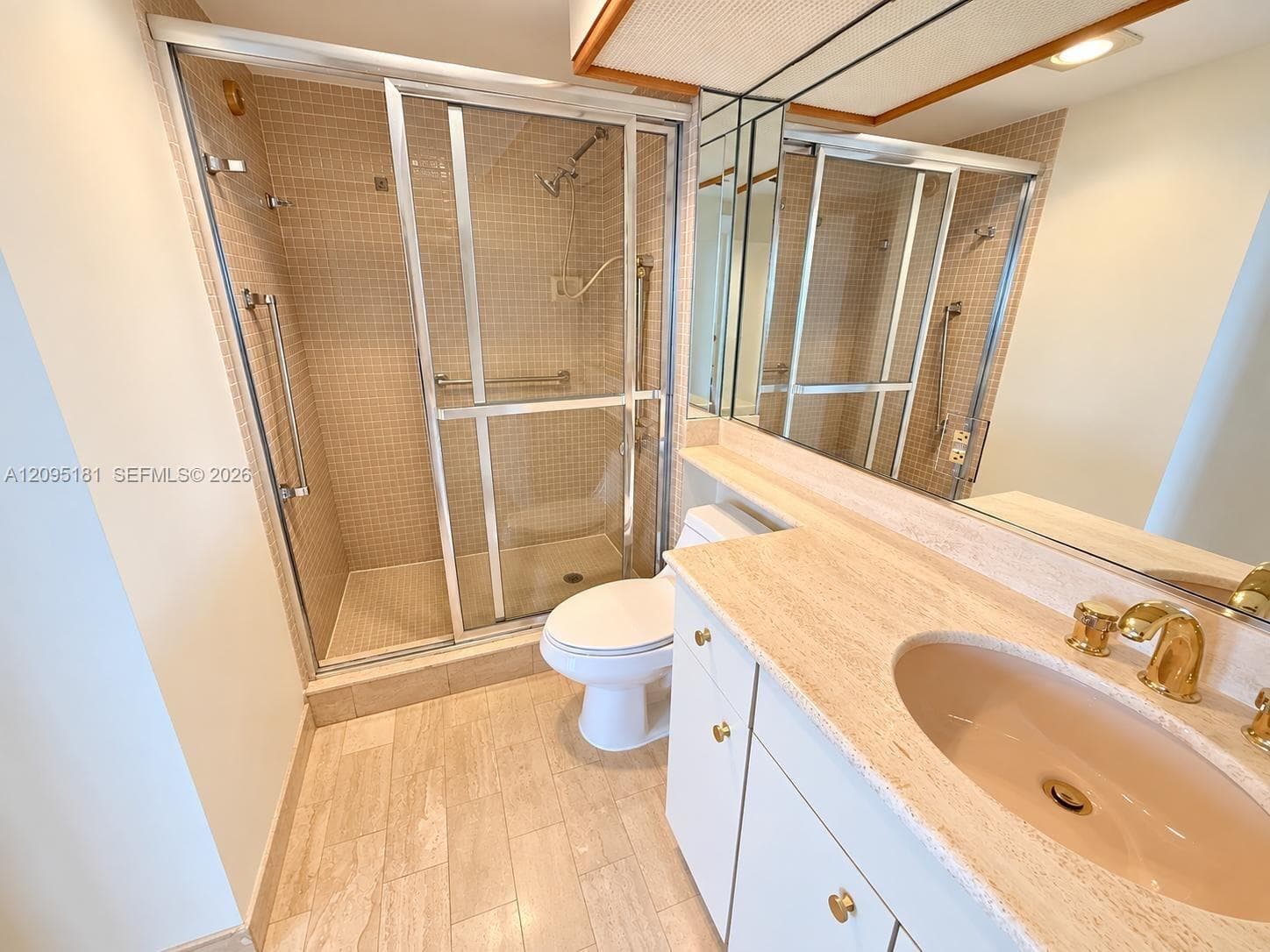 WATERVIEW CONDO · #1044 in Aventura - Photo 12