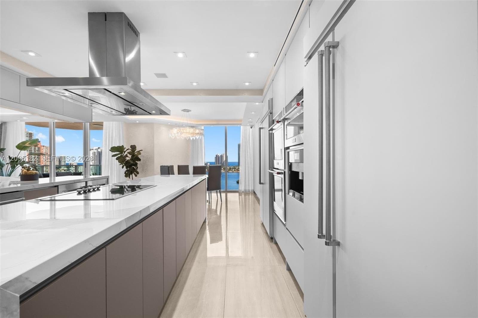 Peninsula I · #2001 in Aventura - Photo 14