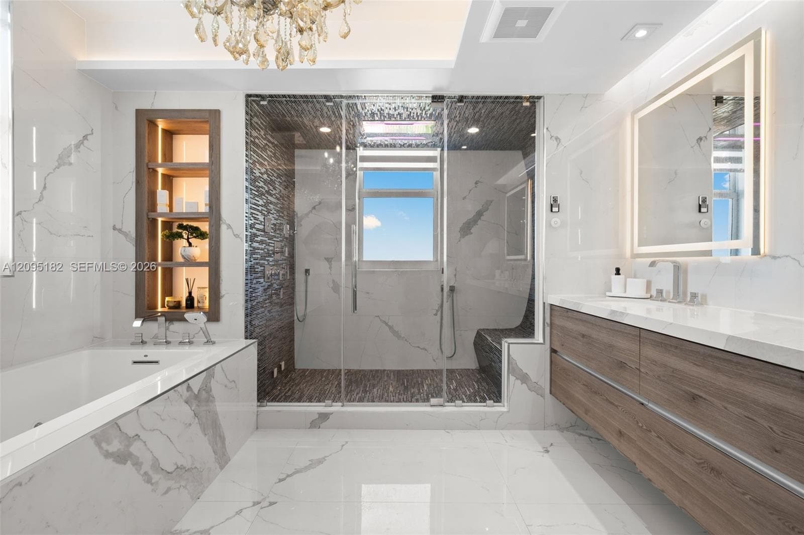 Peninsula I · #2001 in Aventura - Photo 41