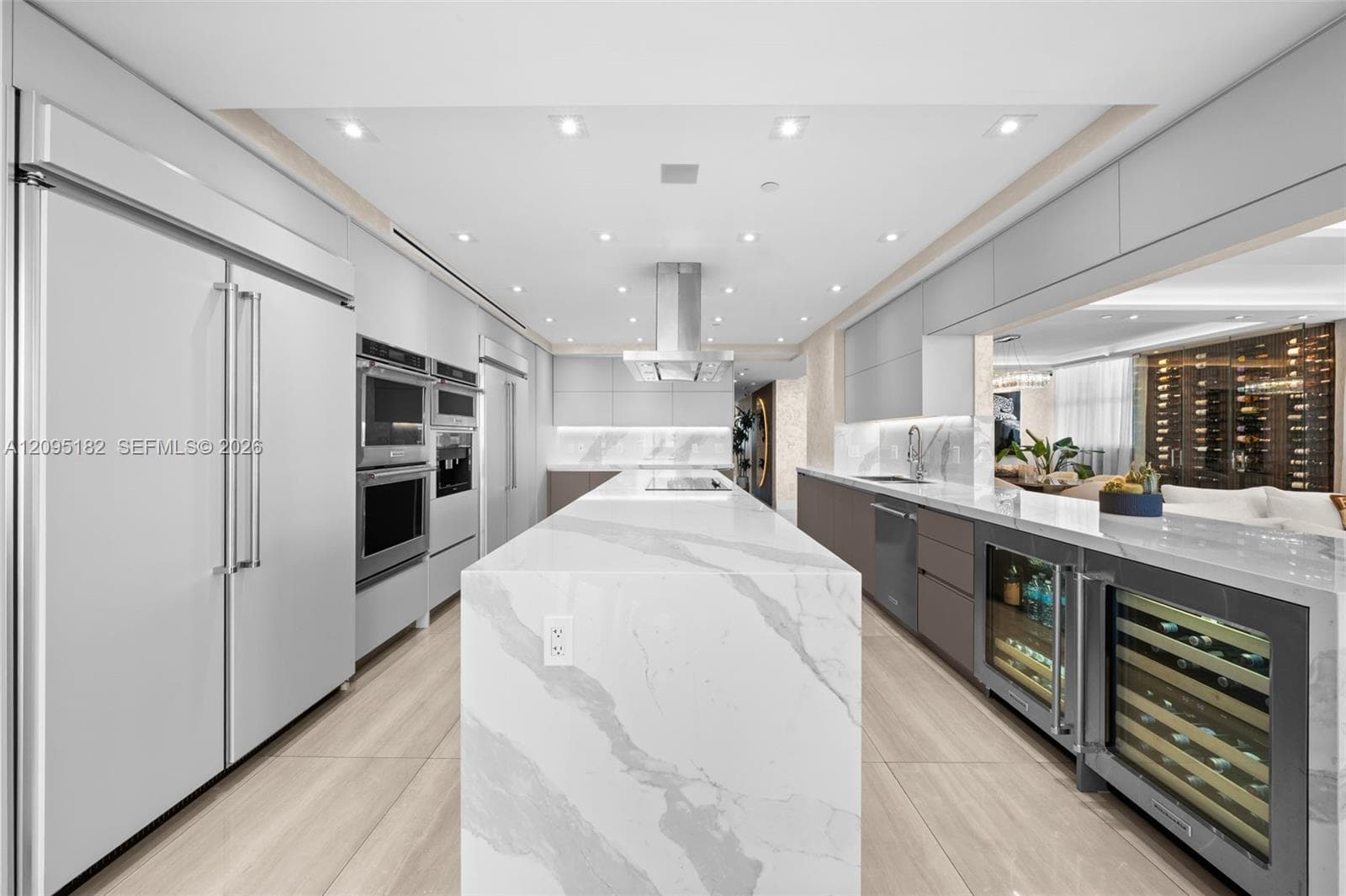 Peninsula I · #2001 in Aventura - Photo 11