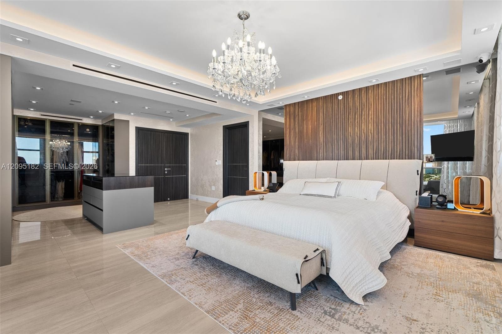 Peninsula I · #2001 in Aventura - Photo 35