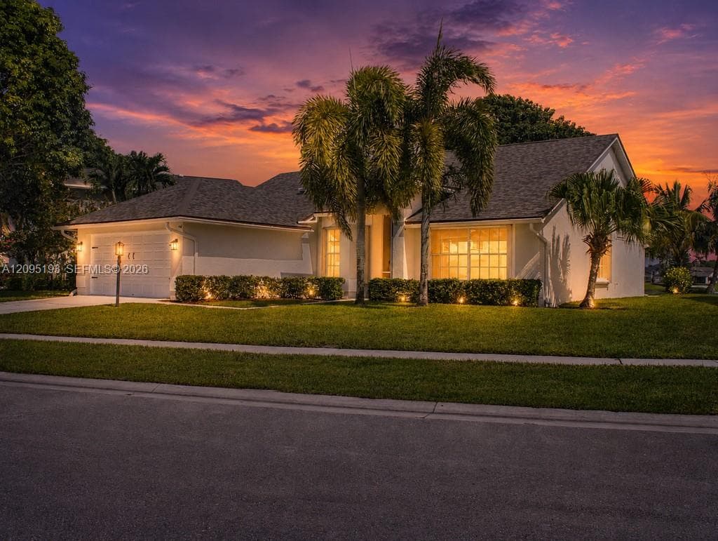 12911 Upper Cove Dr photo 36