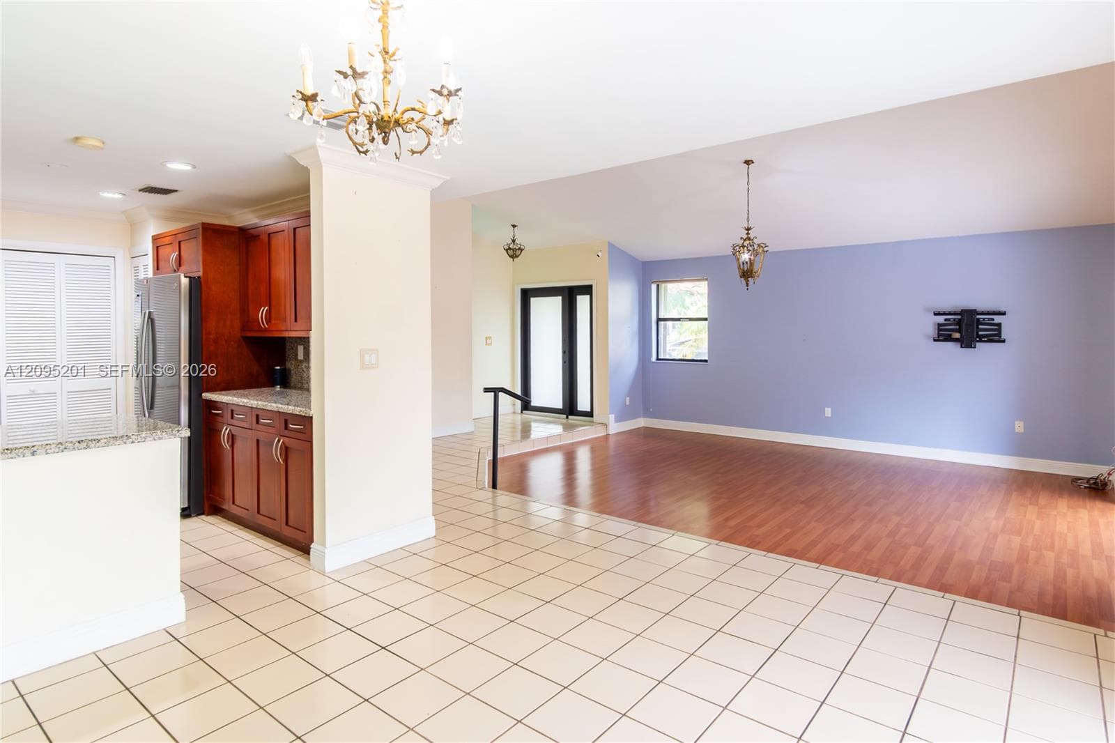 13429 SW 13th Ln photo 10