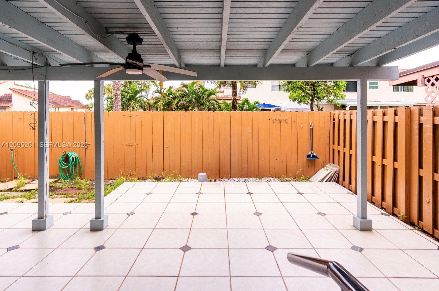 13429 SW 13th Ln photo 8