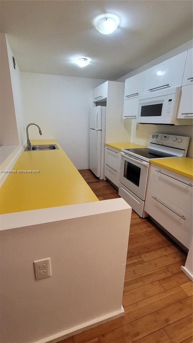 BAYVIEW PALMS CONDO · #316 in North Miami - Photo 11