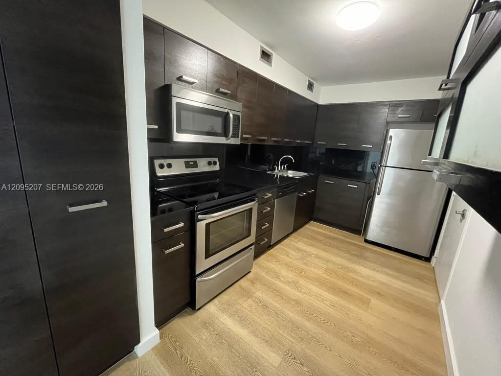 AQUASOL CONDO · #4A in Miami Beach - Photo 2