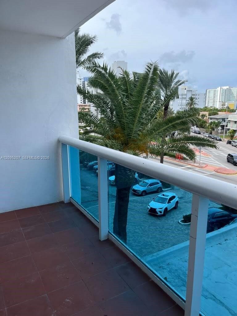 AQUASOL CONDO · #4A in Miami Beach - Photo 7