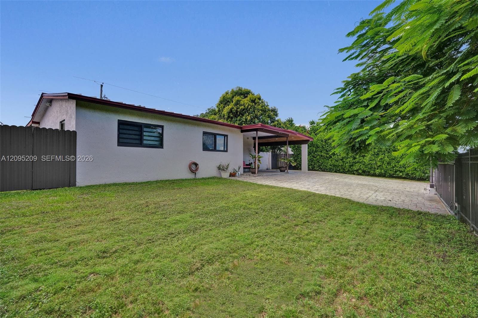 11540 SW 187th St photo 48