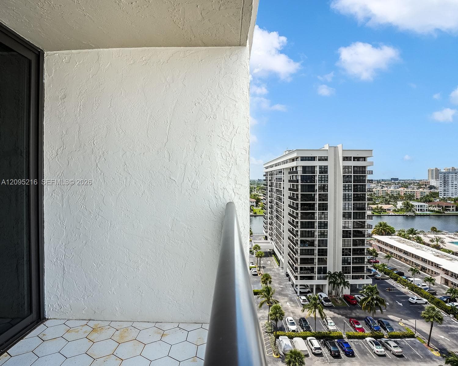 AVANT GARDE CONDO · #1406 in Hallandale Beach - Photo 24