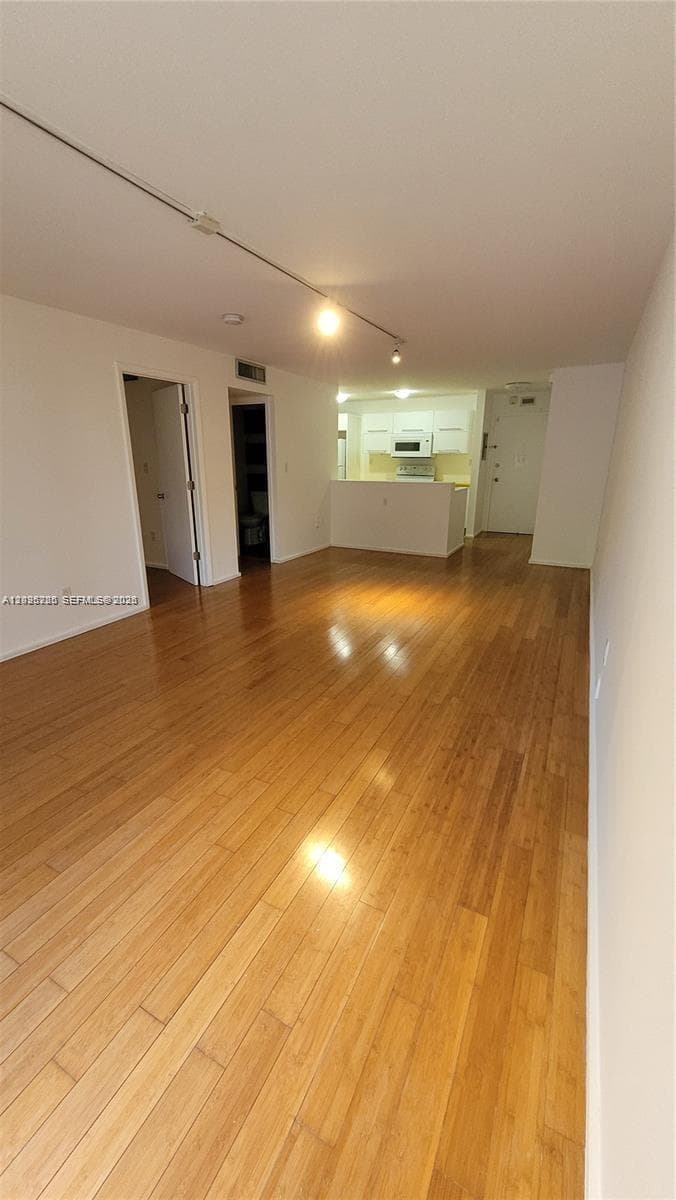 BAYVIEW PALMS CONDO · #316 in North Miami - Photo 15