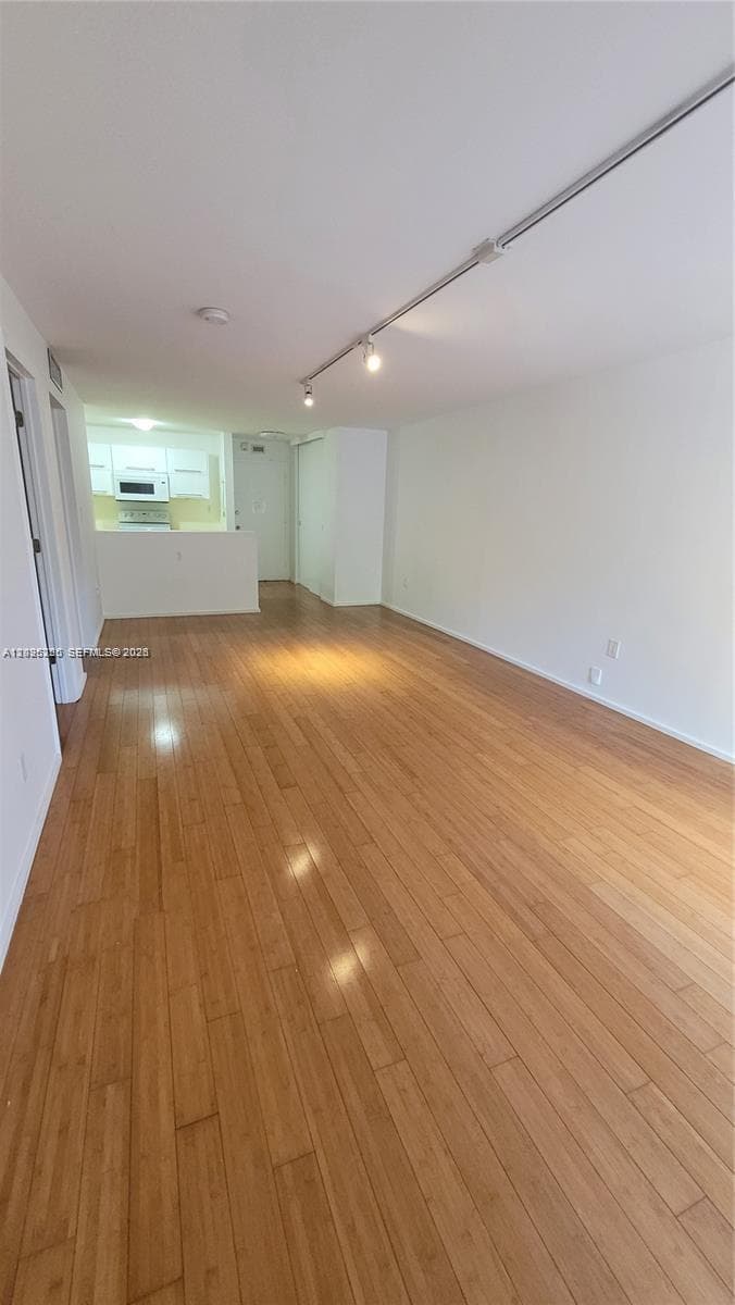 BAYVIEW PALMS CONDO · #316 in North Miami - Photo 11