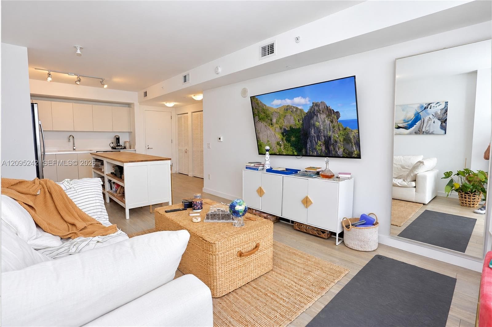 4250 BISCAYNE BOULEVARD C · #1512 in Miami - Photo 2