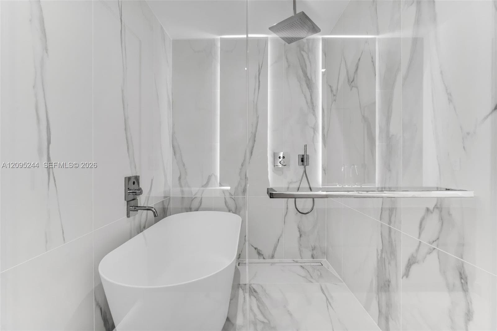 Casa Bella · #602 in Miami - Photo 14