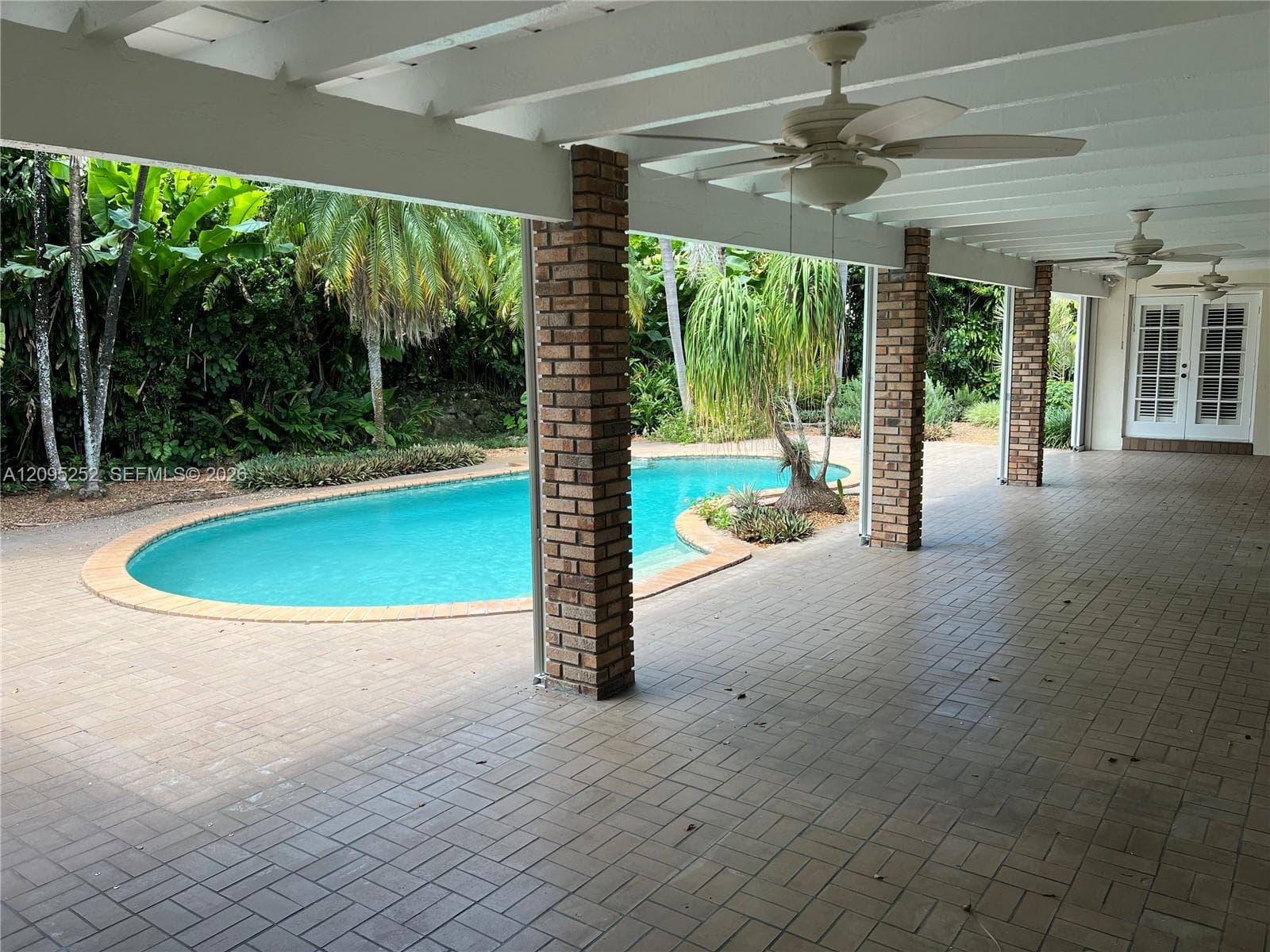 18032 SW 82nd Ct photo 7