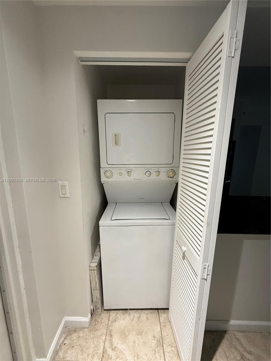 DOWNTOWN DADELAND CONDO N · #C301 in Miami - Photo 13