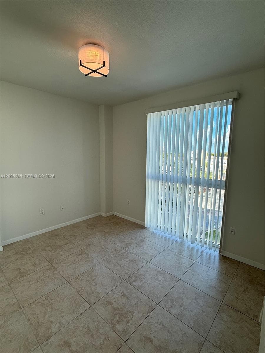 DOWNTOWN DADELAND CONDO N · #C301 in Miami - Photo 7