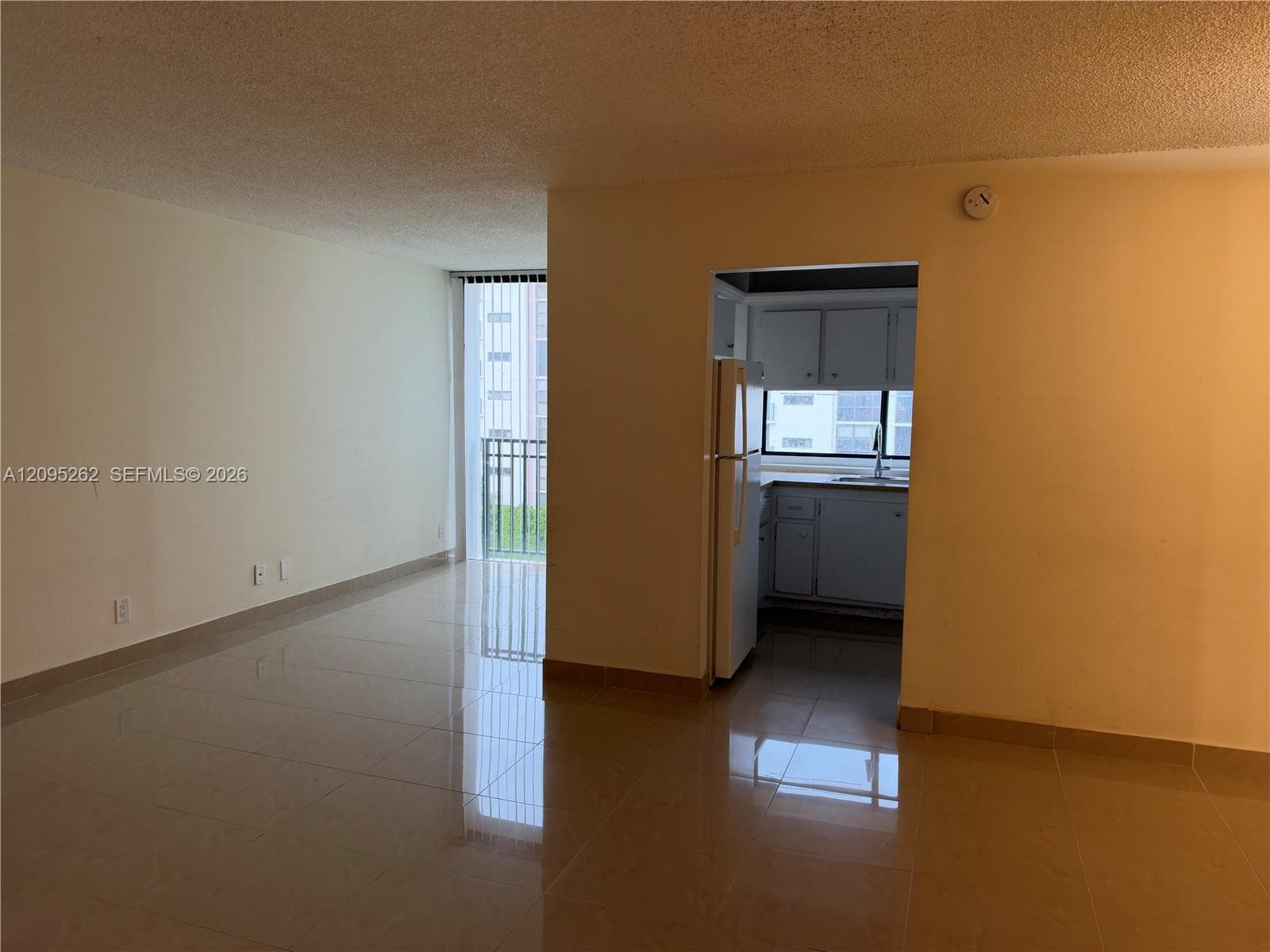 PLAZA OF AMERICAS CONDO P · #708 in Sunny Isles Beach - Photo 2