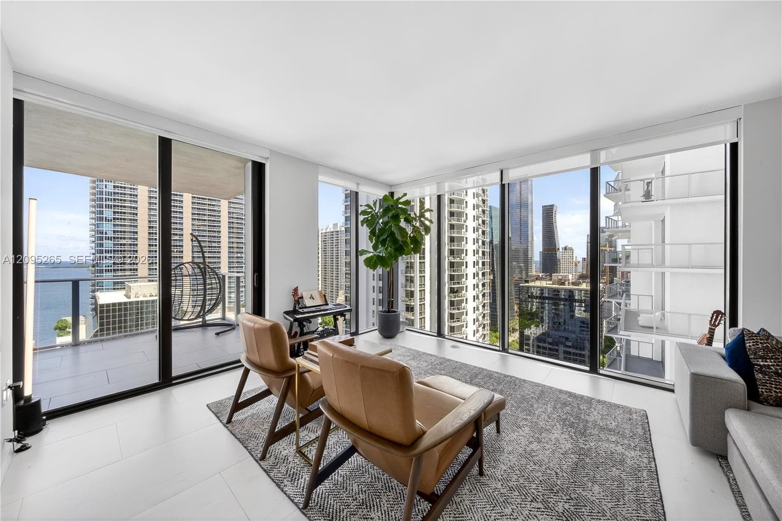 1010 Brickell · #2905 in Miami - Photo 7