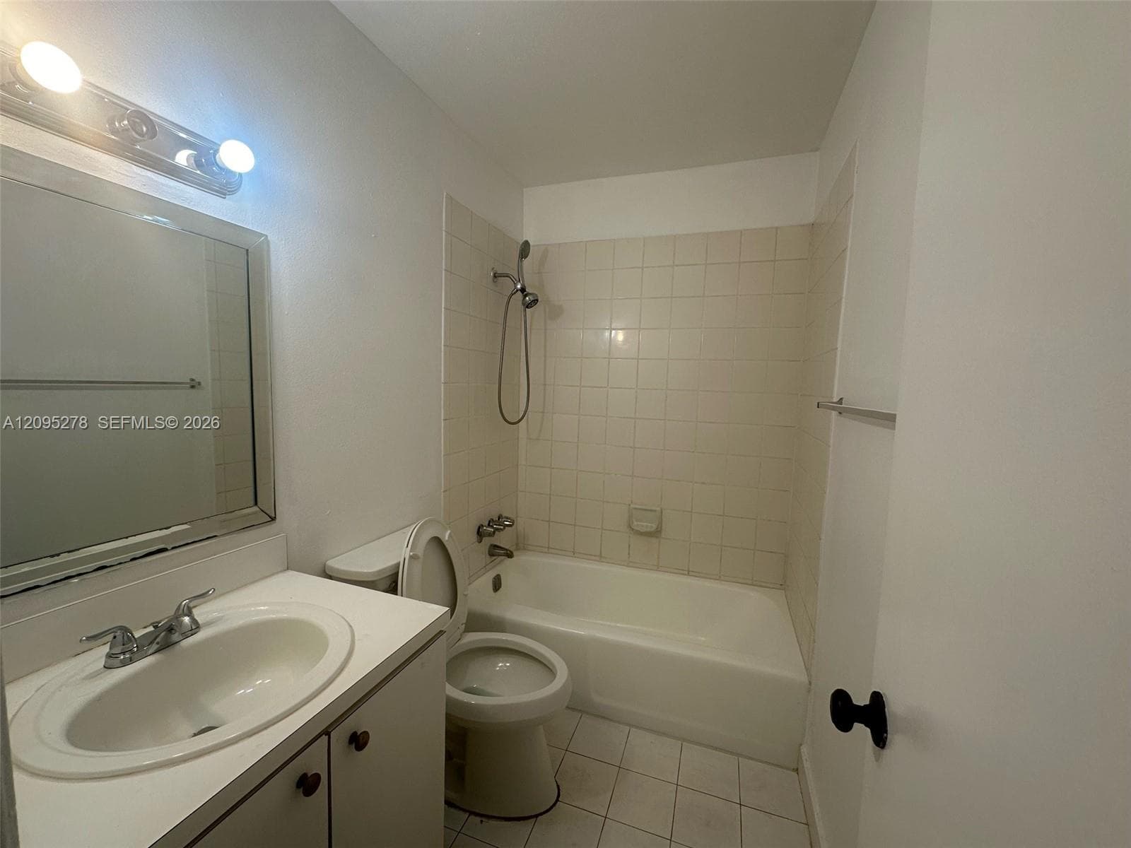 VENETIAN GARDENS AT COUNT · #H204 in Hialeah - Photo 9