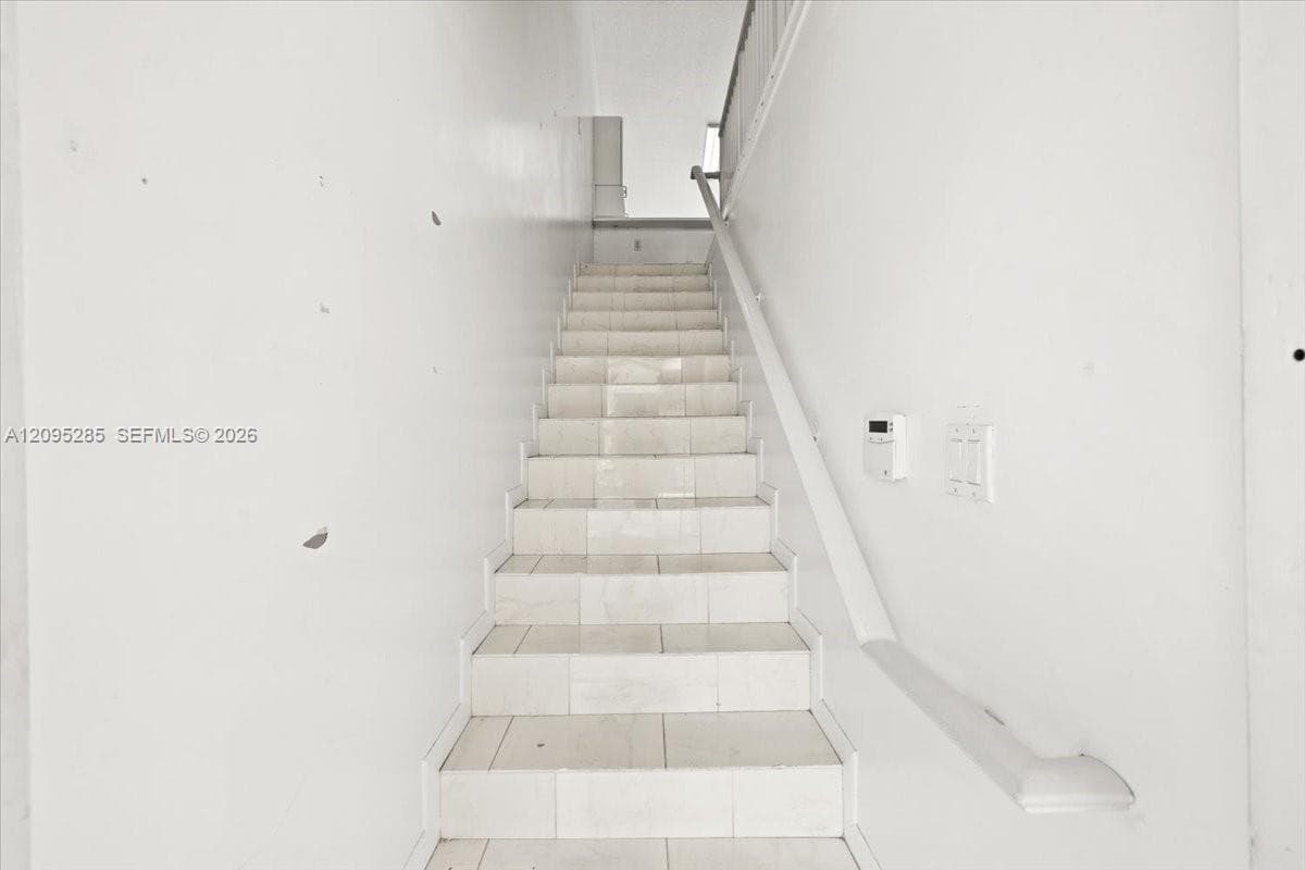 EL PRADO XV CONDO · #202 in Hialeah - Photo 6