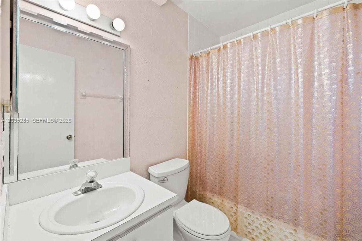 EL PRADO XV CONDO · #202 in Hialeah - Photo 17
