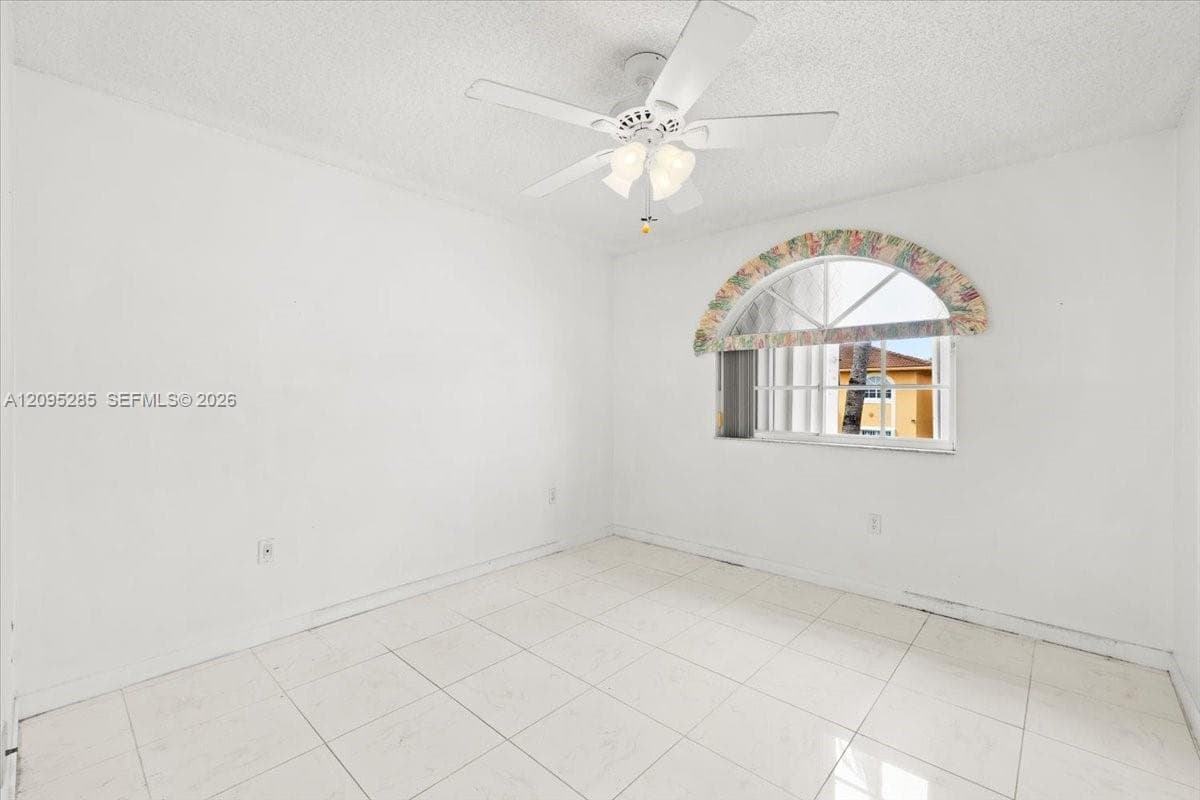 EL PRADO XV CONDO · #202 in Hialeah - Photo 16