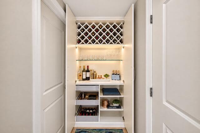 Wine Bar