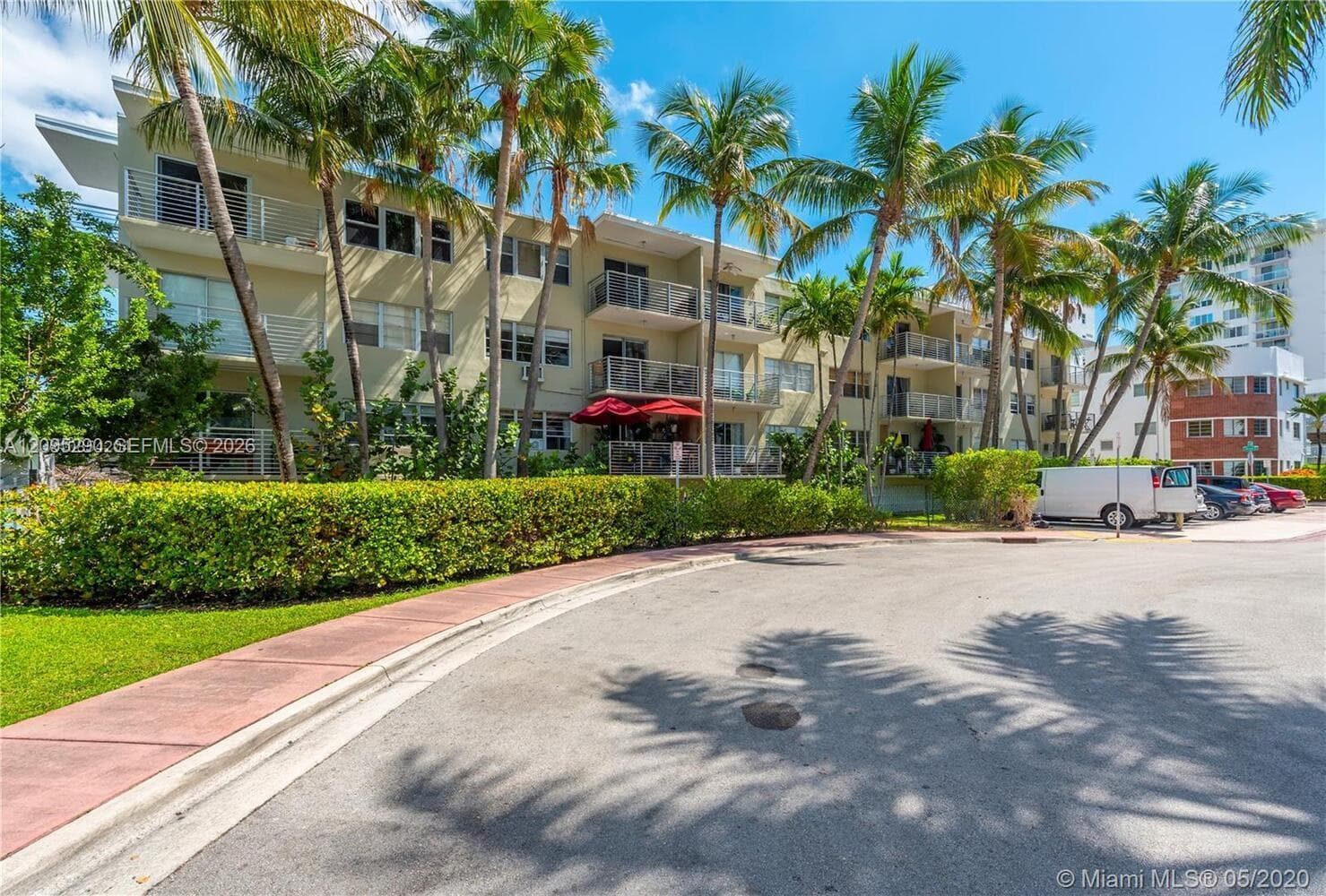 SUNSHINE BAY CONDO · #414 in Miami Beach - Photo 1