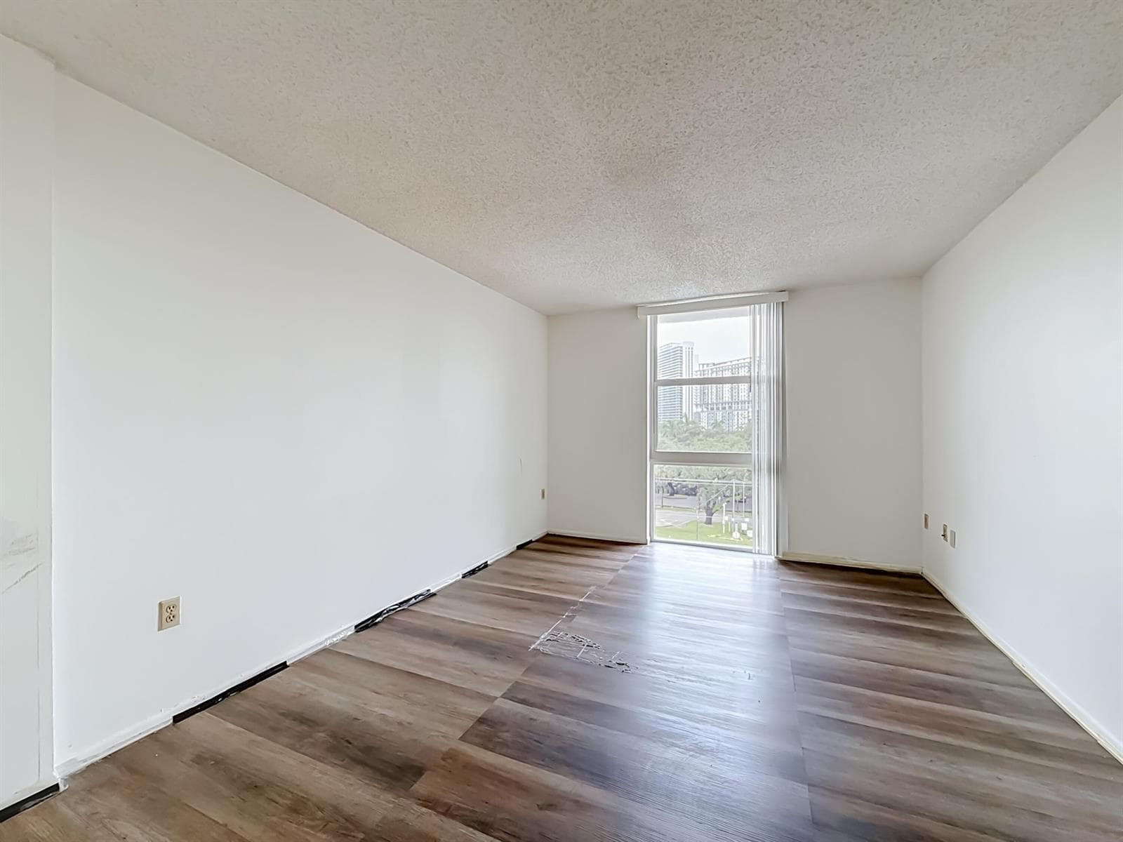 16851 NE 23rd Avenue #A608-22