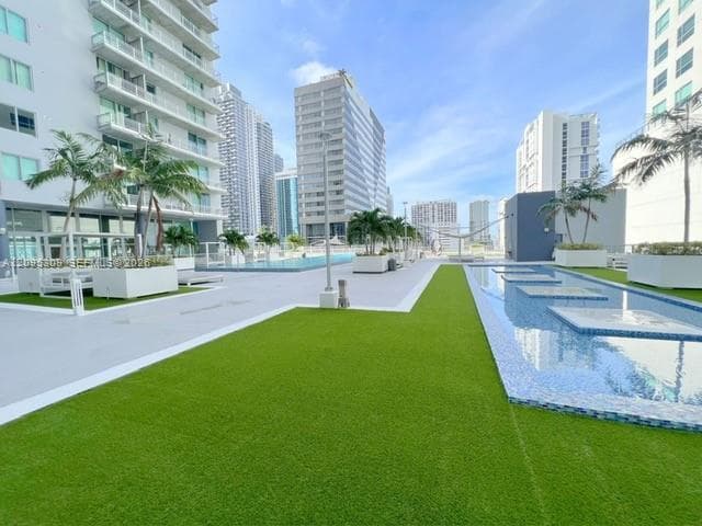 NEO VERTIKA CONDO · #305 in Miami - Photo 14