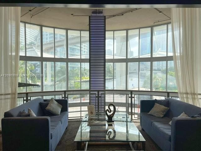 NEO VERTIKA CONDO · #305 in Miami - Photo 19